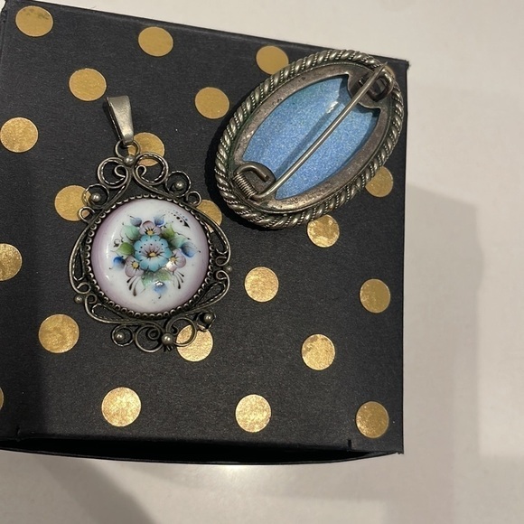 Vintage Russian Porcelain Hand Painted Flower Silver Filigree-Pendant & Brooch - Picture 4 of 8